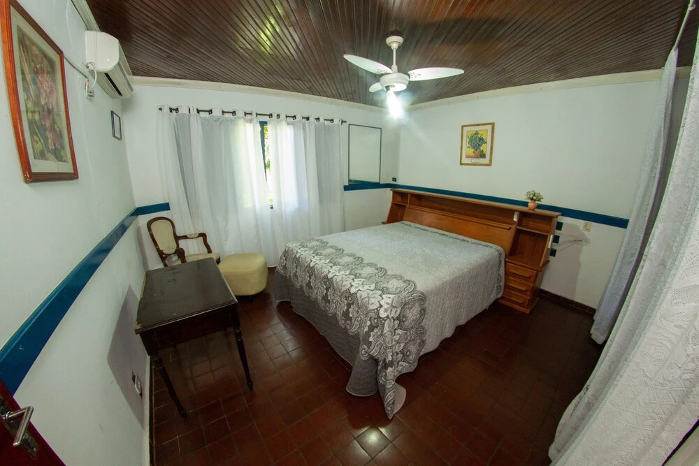 OBA 44 - Beach house in front of the sea - Caraguatatuba
