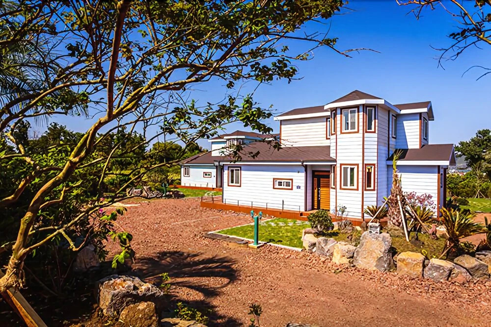 Seogwipo Hae-dam Pension