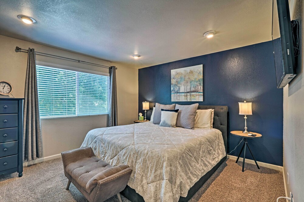 Pet-friendly Flagstaff Home w/ Mountain View