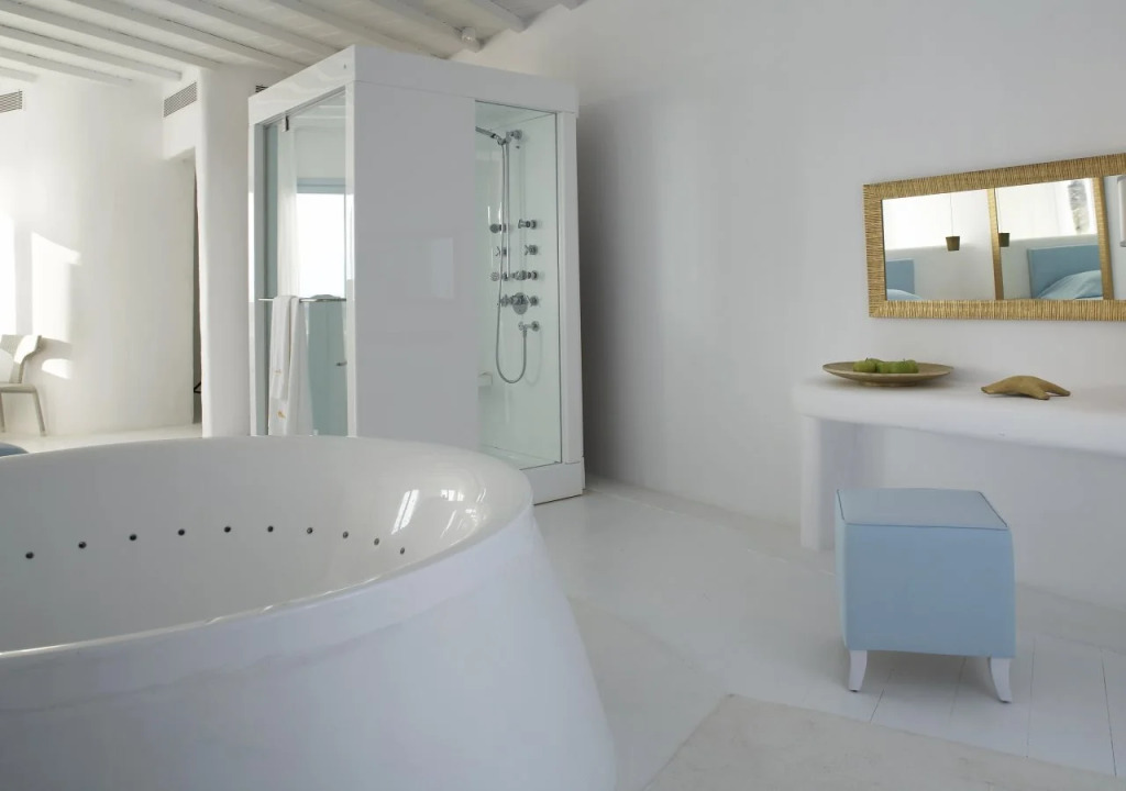 Suntouch Suites ‘’by Checkin’’ Adults Only