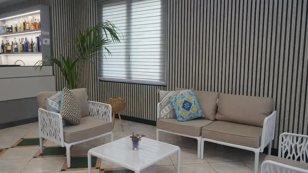 Primo Hotel