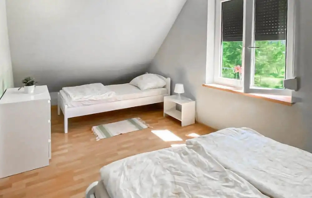 Awesome Home in Tlen With 2 Bedrooms and Wifi
