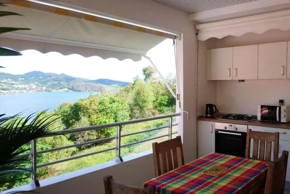 Studio in La Trinité, With Wonderful sea View, Furnished Garden and Wifi