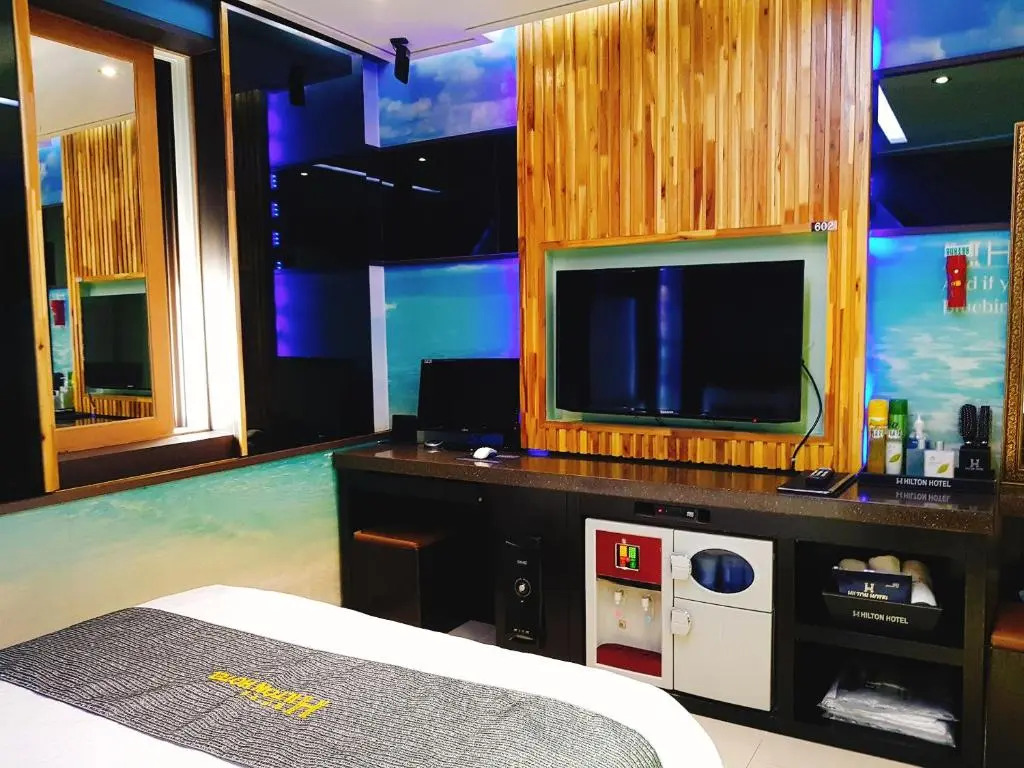 Hilton Motel