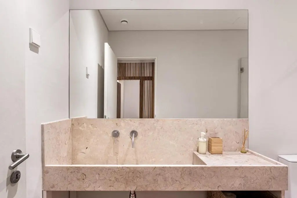 Altido Elegant Bica Apartment In Historical Centre