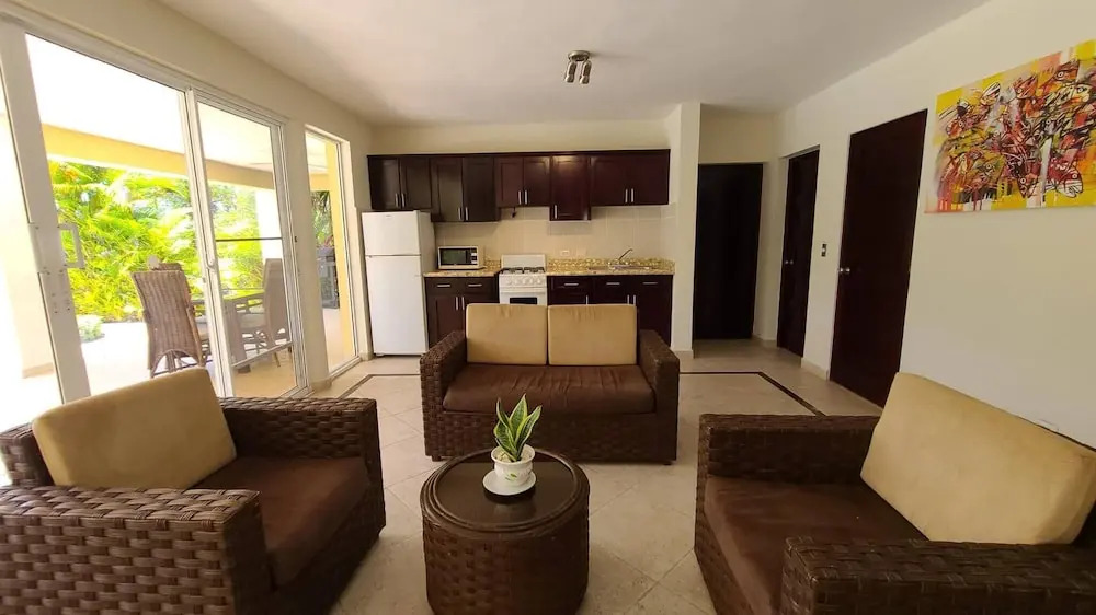 Villa Hermosa Spacious Close Town And Sosua Beach