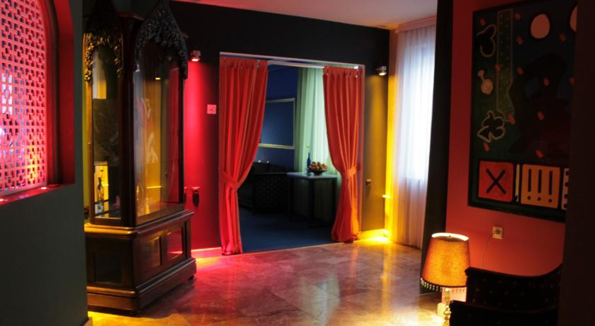Holland Hoek Hotel