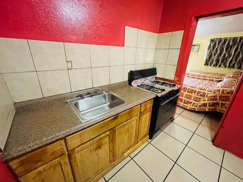 Royal Palms Motel & RV Park