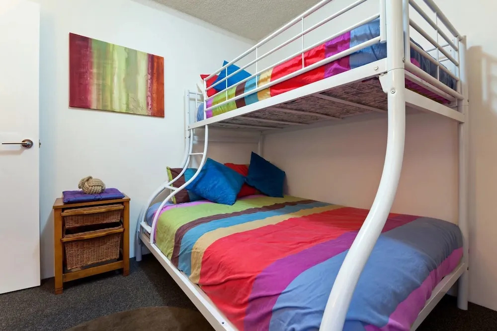 Bay Parklands, Unit 27/2 Gowrie Avenue