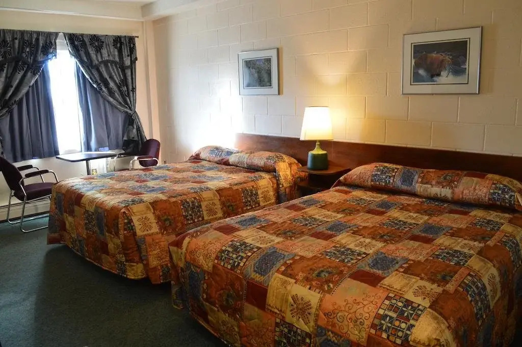Tobin Lake Motel