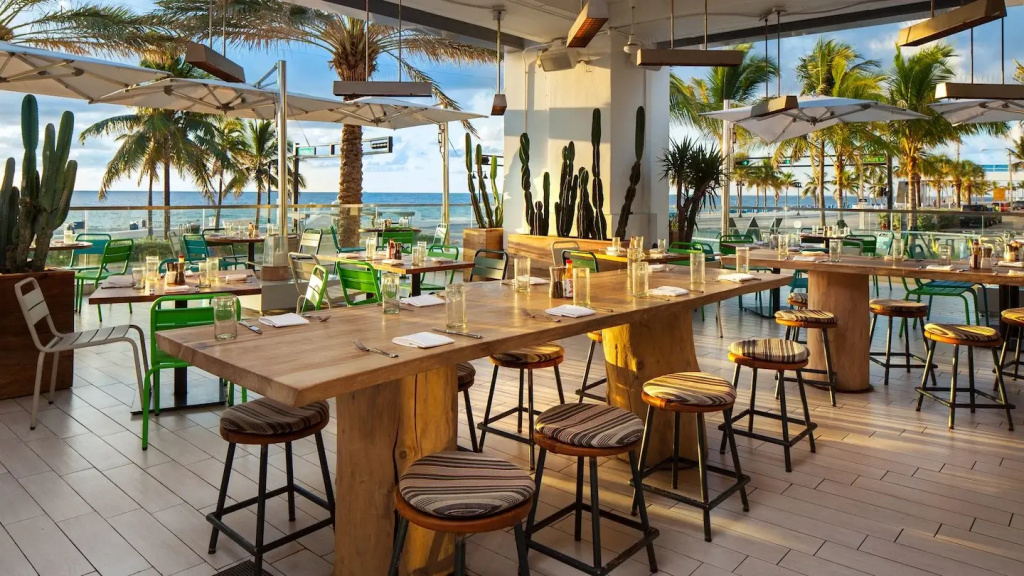 W Fort Lauderdale