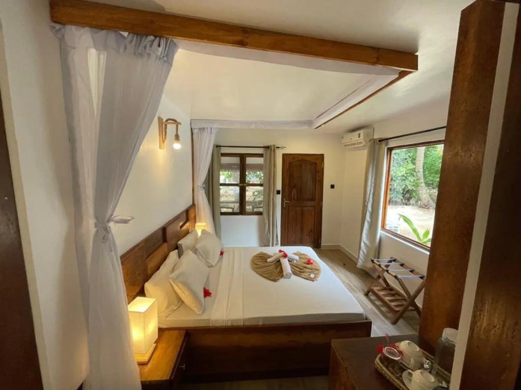 Mambo Ocean Resort