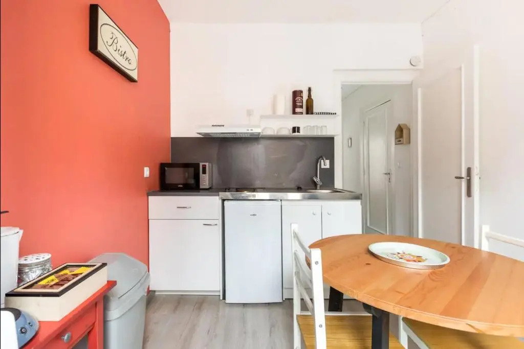 Apt B Boston, 25m2, Centre, Balcon