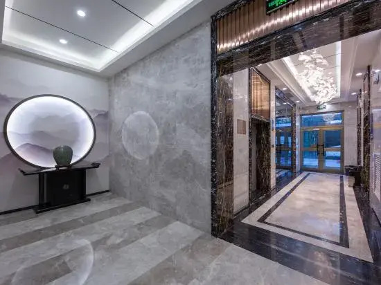 Huayi Hotel