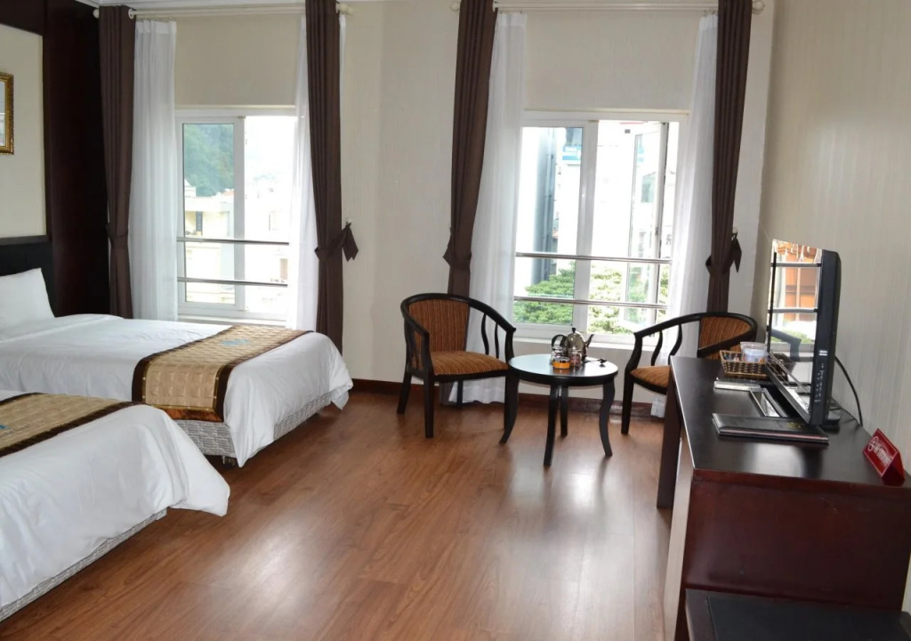 Nam Dat Hotel by DLecia Ha Long