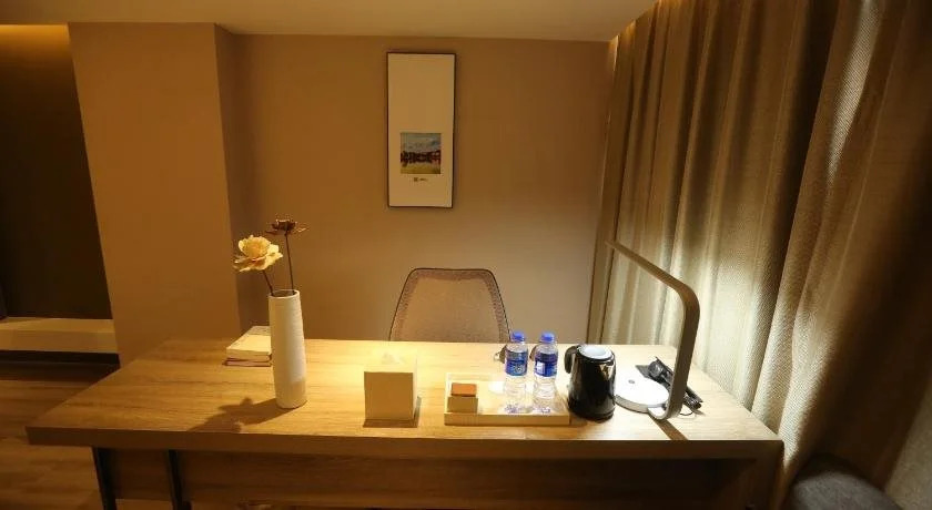 Atour Hotel Shuangyong Ave