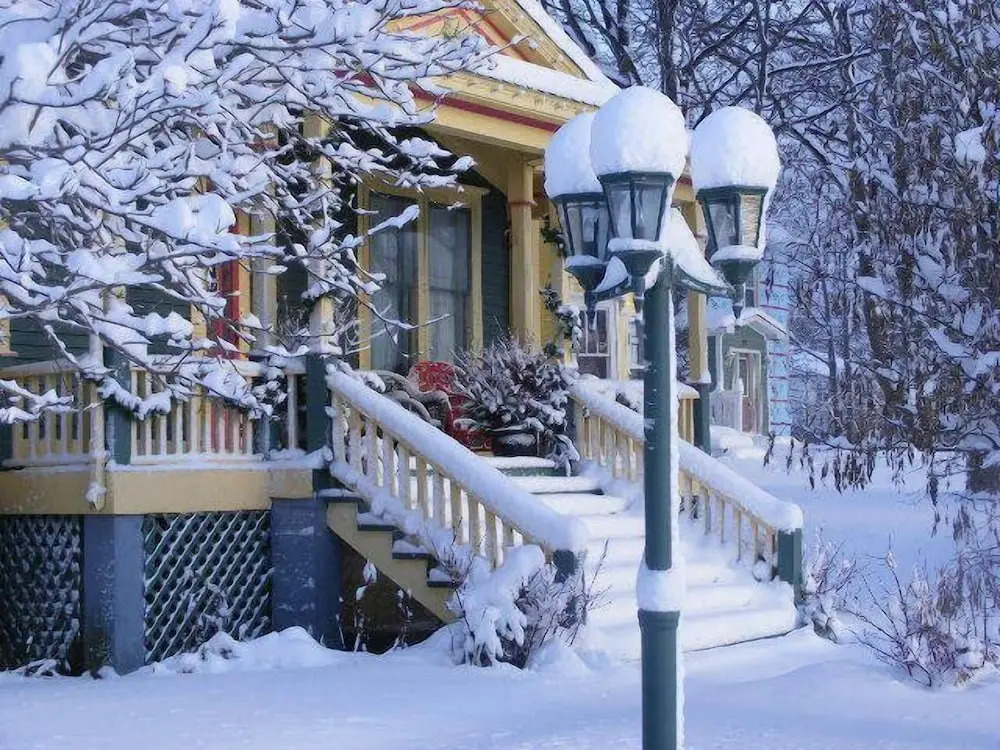 Rothesay House Heritage Inn B&B