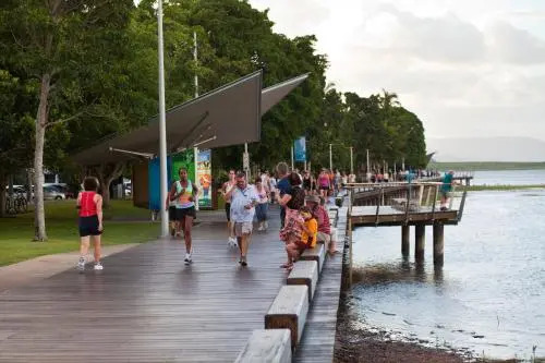 Cairns Ocean View Apartment