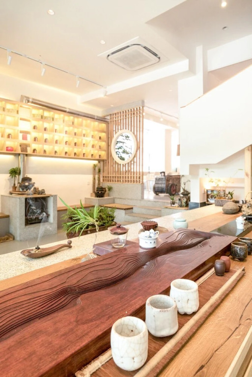 Zen Tea House Elephant Trunk Hill Park船舍茶椐象山店