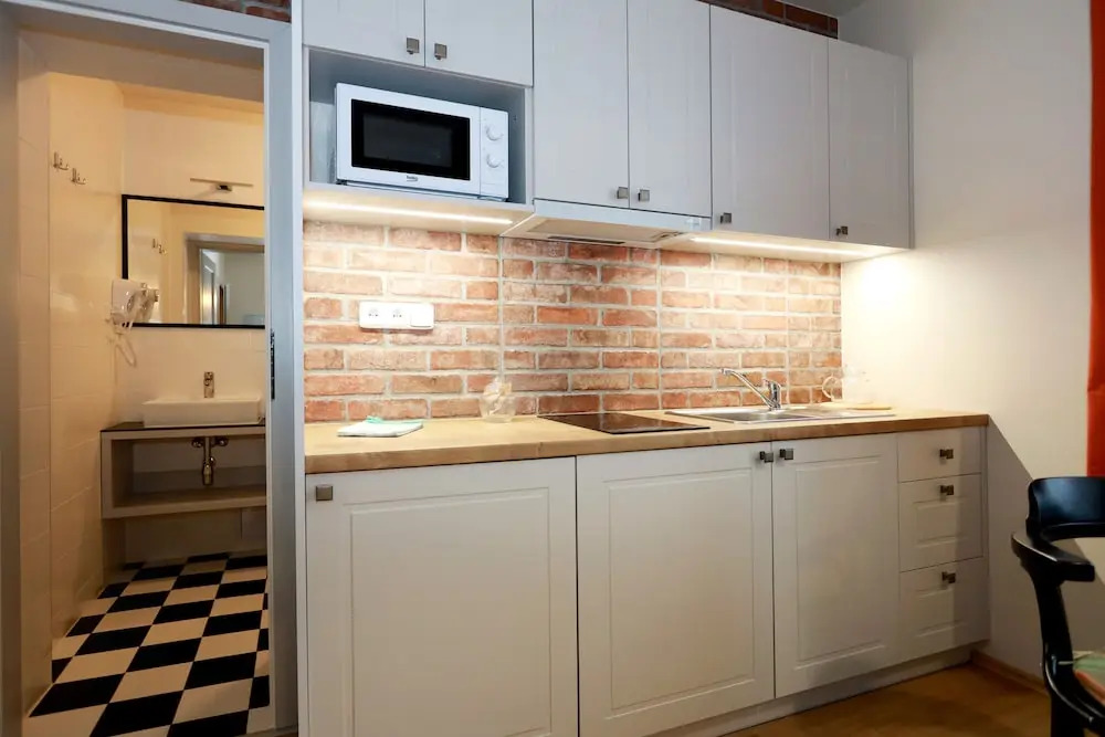 APARTMÁNY ADAM