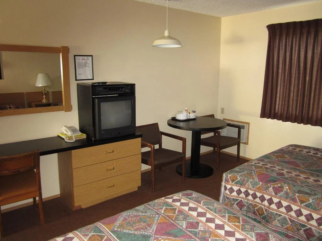 Y-5 Motel
