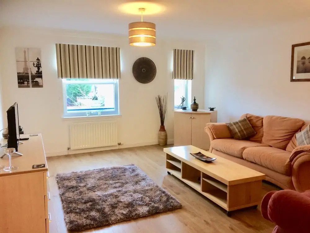 Riverside Gardens Apartment