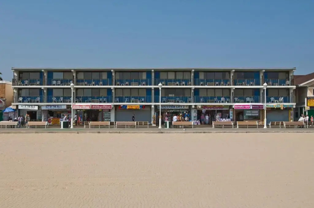 Rideau Oceanfront Motel