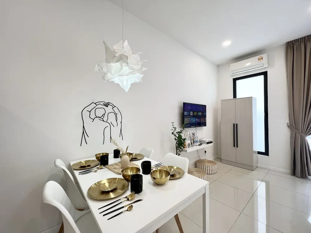 HighPark Suites Kelana Jaya, Petaling Jaya by Sleepy Bear