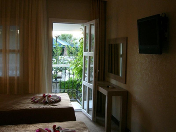 Club Hotel Arinna