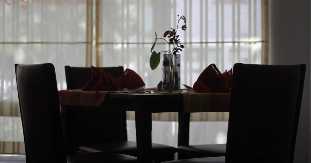 Le Vieux Nice Inn