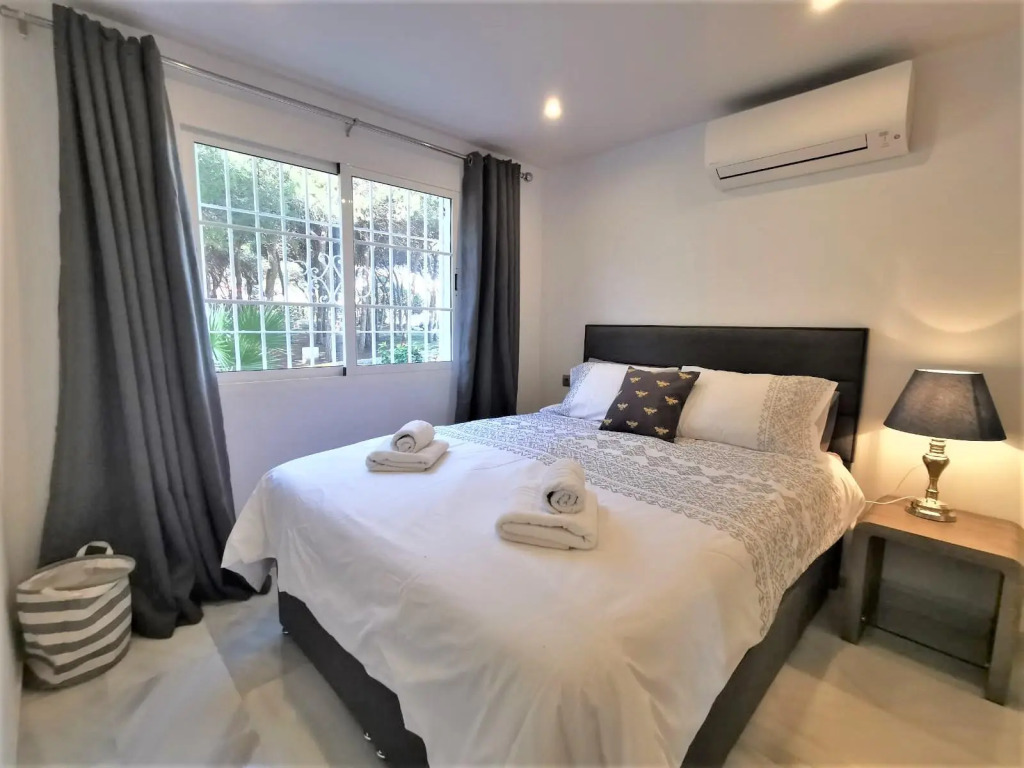 Stunning beachside apartment - Playa Lucera - Mijas Costa - CS126