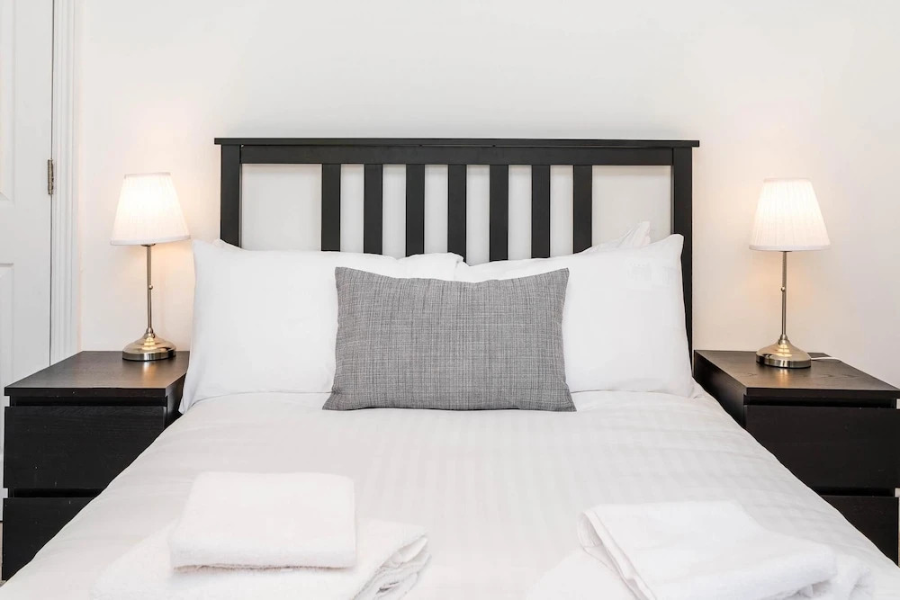 Super Exclusive 3 Bedroom Flat Heart of Chelsea
