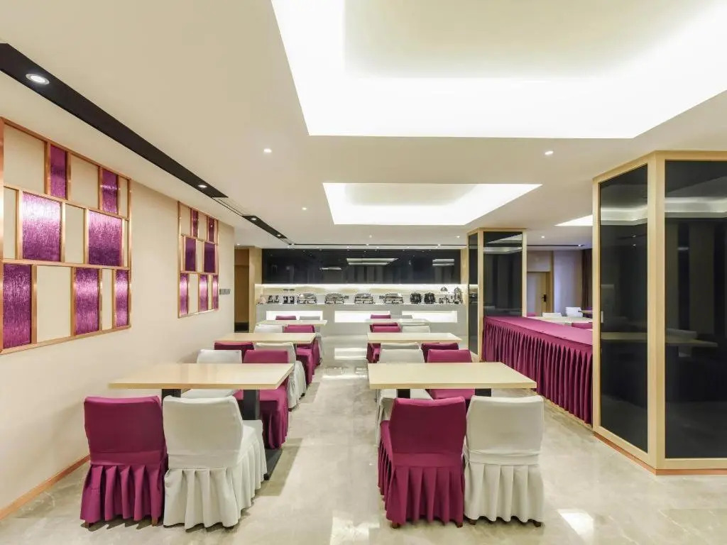 Lavande Hotel (Chongqing Nanping Pedestrian Street Wanda Plaza)