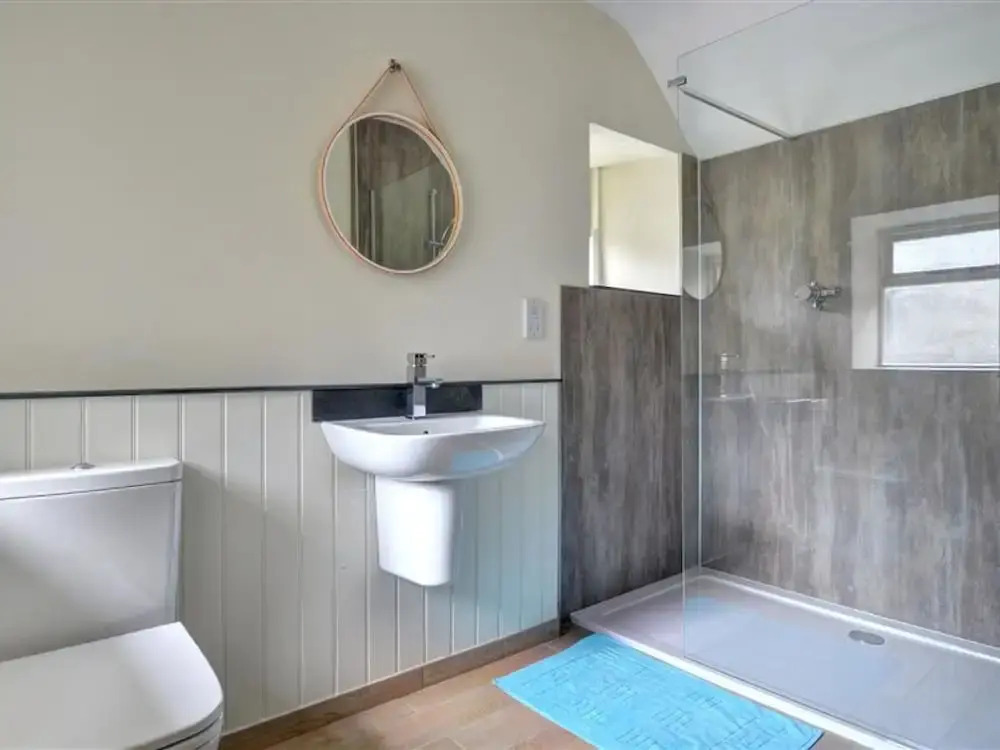 Great Accommodation for Couples