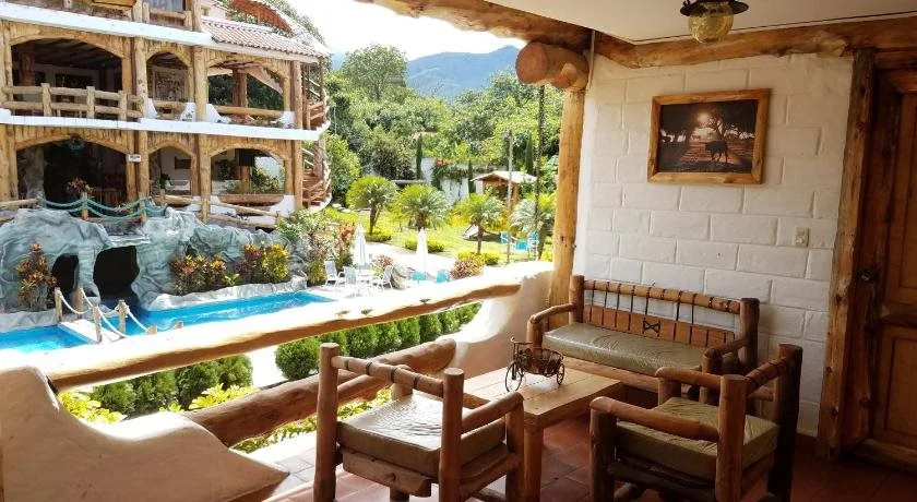 EL DESCANSO DEL TORO HOSTERIA-SPA