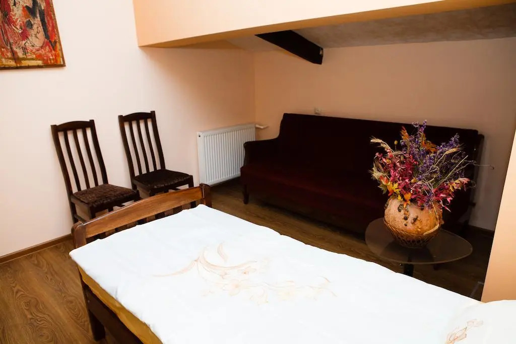 GL Hostel