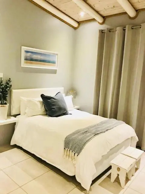 Tides Holiday Home