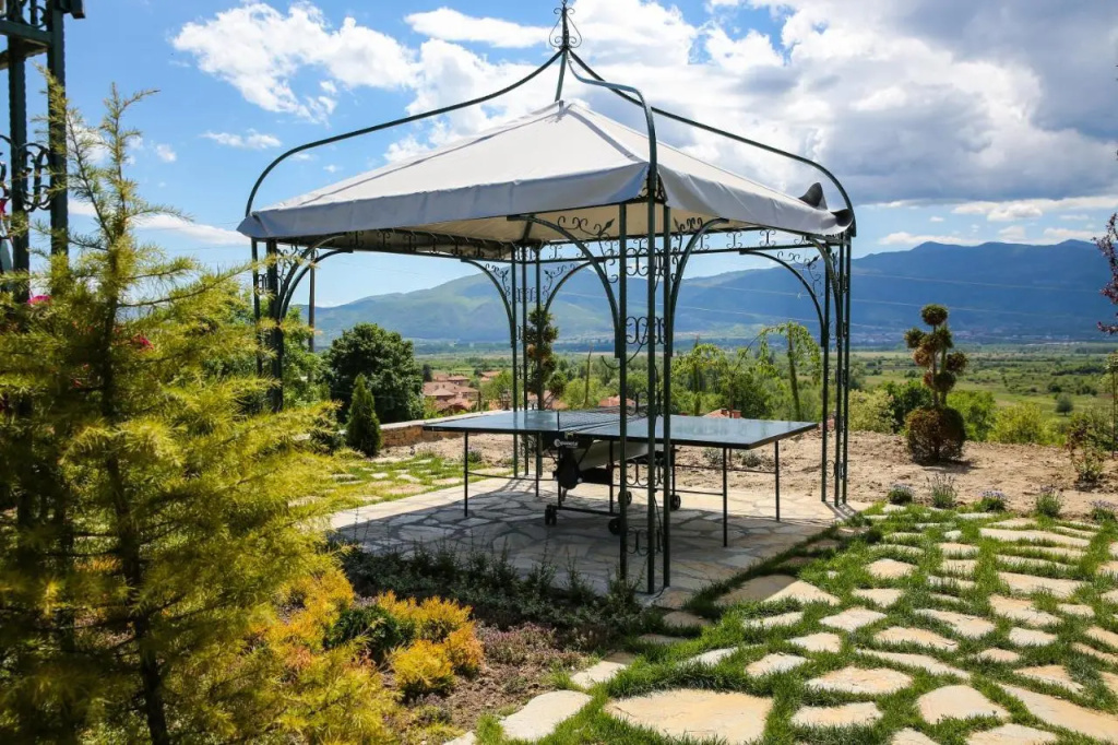 Royal Valentina Castle