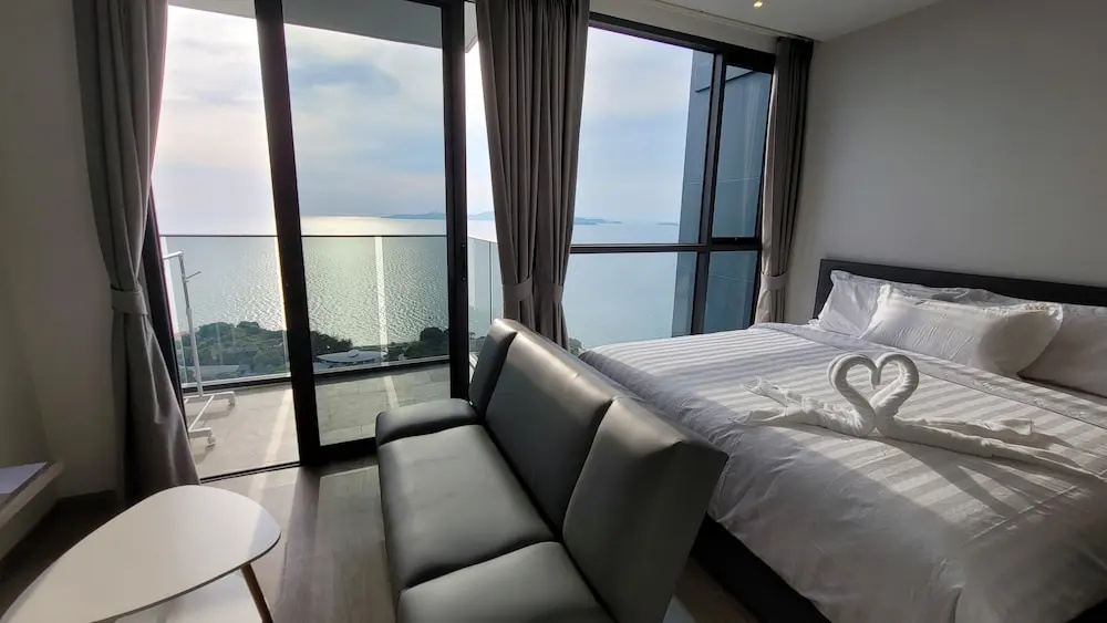 the andromeda condominium seaview