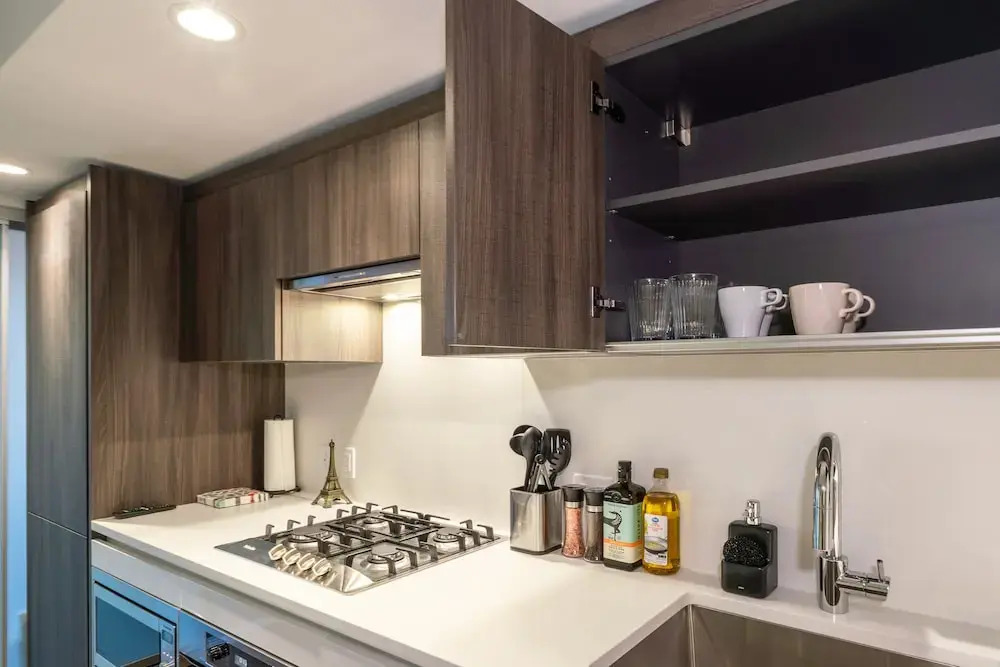 Charming Oasis Close to Airport & Downtown