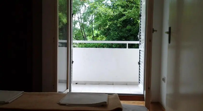 Apartmani Tiha Noc