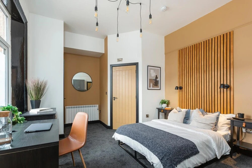 OnPoint Modern 1 BR Studio City Centre