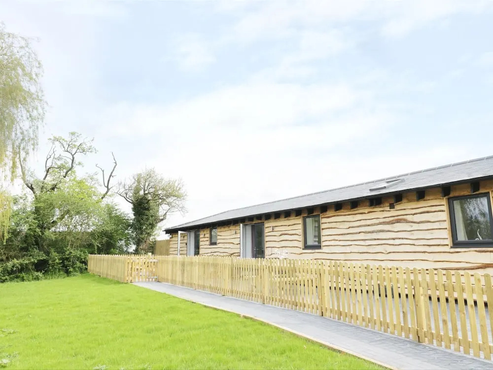 Willow Lodge