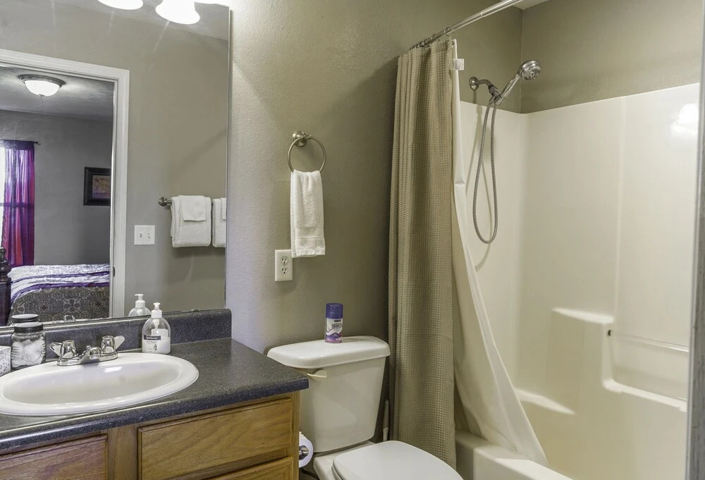 Vinyards 2954 Unit 5 3 Bedroom Condo