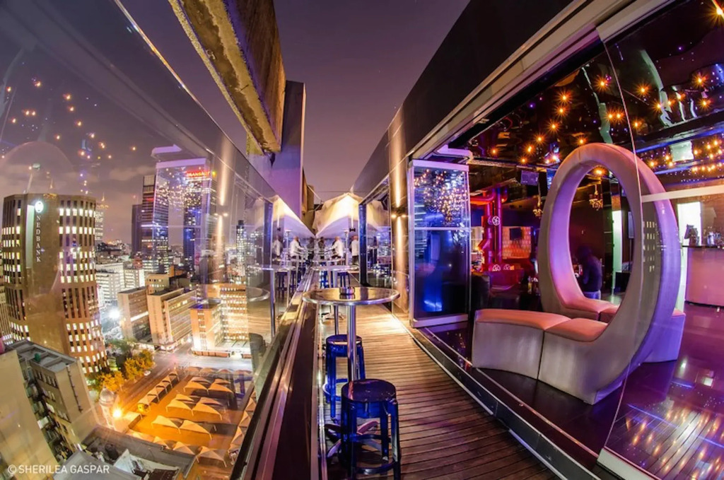 Reef Hotel