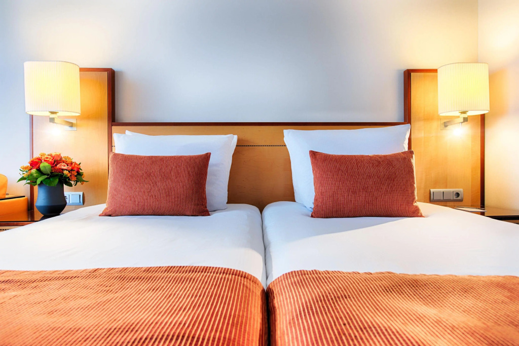 Отель The Q - Quadro City Hotel
