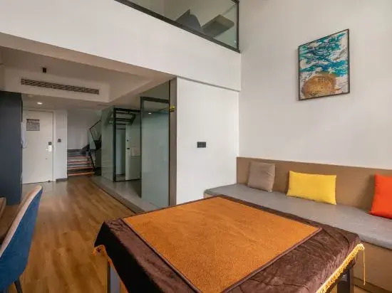 Luzhou Sky City Hotel
