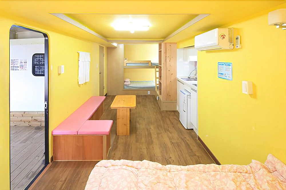 Ganghwa Spa in Caravan