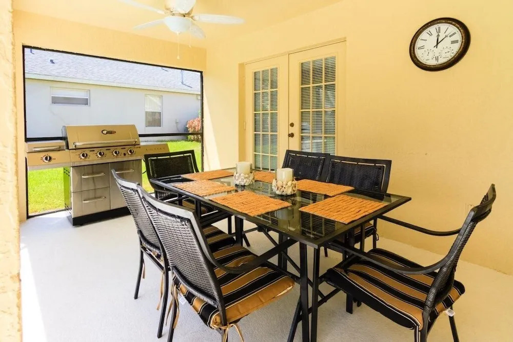 Orange Tree Resort, Pool, Spa And Game Room 4 Bedroom Home