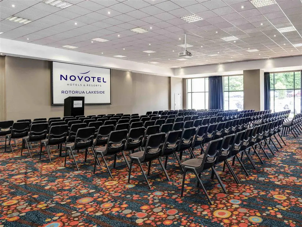 Novotel Rotorua Lakeside